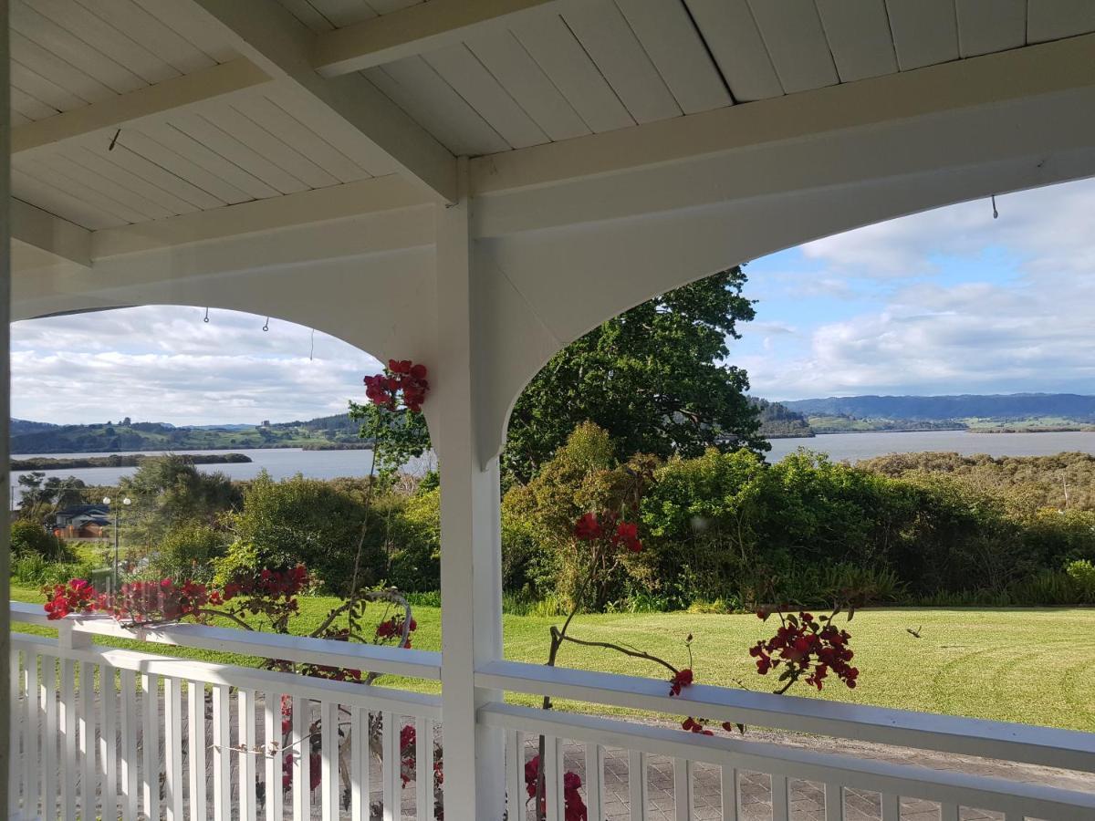 Riverhead Villa Horeke 外观 照片